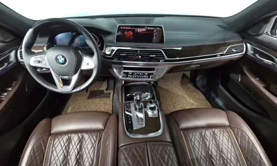 BMW 7-Series 2021, 62994 км, за 35122.33 USD - фото 7