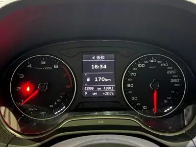 Audi Q2L 2021, 42000 км, за 11741.97 USD