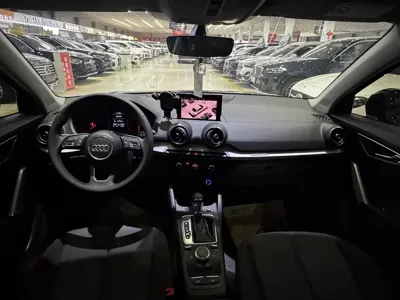 Audi Q2L 2021, 42000 км, за 11741.97 USD