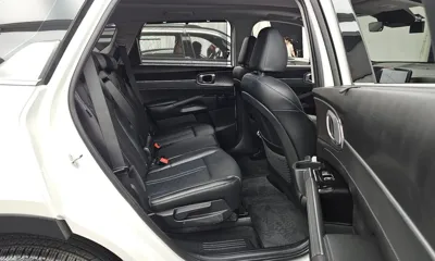 Kia Sorento 2025, 10104 км, за 25981.63 USD - фото 12