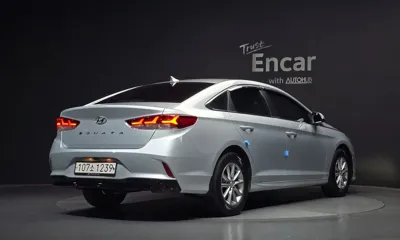 Hyundai Sonata 2018, 332947 км, за 2595.63 USD