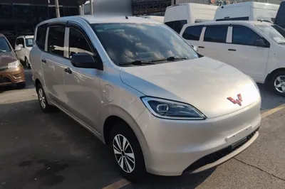 Wuling Hongguang New Energy 2024, 8600 км, за 10756 USD