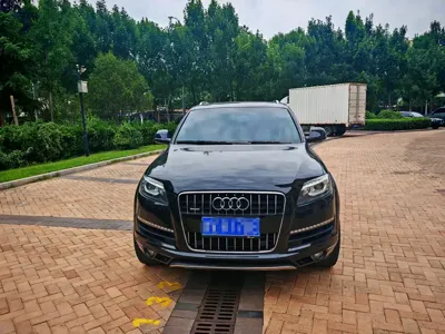 Audi Q7 2012, 180000 км, за 8558.43 USD
