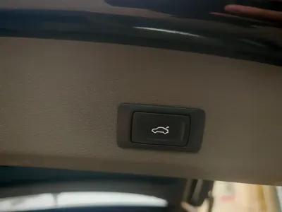 Audi Q7 2012, 180000 км, за 8558.43 USD - фото 16