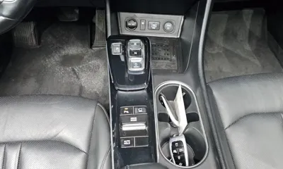 Hyundai Sonata 2020, 73773 км, за 10423.46 USD - фото 9