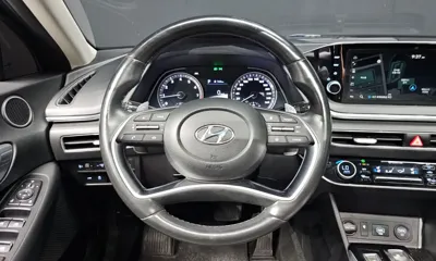 Hyundai Sonata 2020, 73773 км, за 10423.46 USD - фото 15