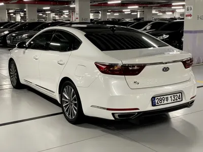 Kia K7 2016, 156194 км, за 6937.56 USD