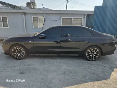 BMW 7-Series 2025, 23000 км, за 86762.26 USD