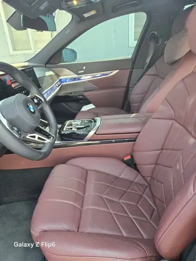 BMW 7-Series 2025, 23000 км, за 86762.26 USD - фото 7