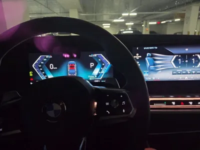 BMW 7-Series 2025, 23000 км, за 86762.26 USD - фото 8