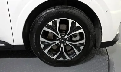 Kia Canival 2023, 95279 км, за 16604.8 USD - фото 21