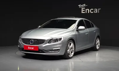 Volvo S60 · 2017 год