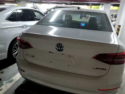 Volkswagen Lavida 2019, 97000 км, за 6099.98 USD - фото 6