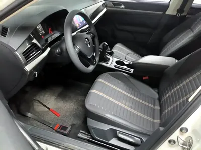 Volkswagen Lavida 2019, 97000 км, за 6099.98 USD - фото 15