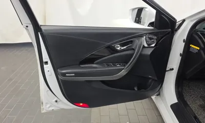 Hyundai Grandeur 2016, 132640 км, за 5399.43 USD - фото 24