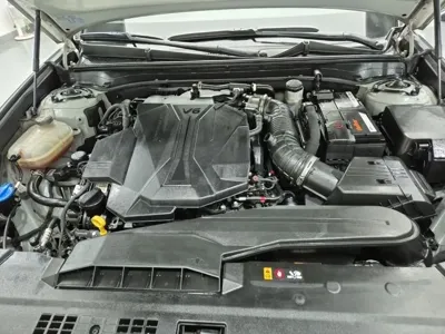Hyundai Grandeur 2023, 239871 км, за 10162.87 USD