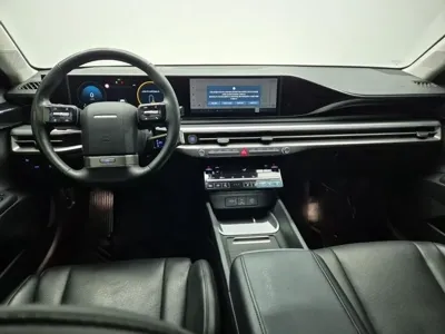 Hyundai Grandeur 2023, 239871 км, за 10162.87 USD - фото 7