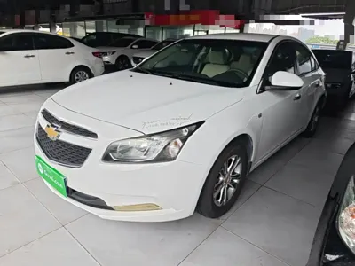 Chevrolet Cruze 2015, 103400 км, за 1892.77 USD