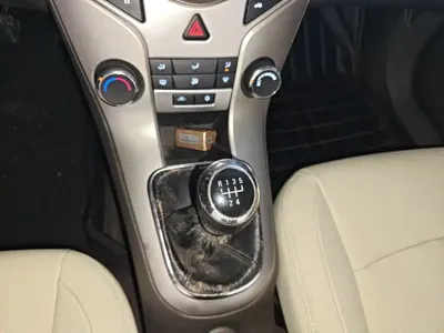 Chevrolet Cruze 2015, 103400 км, за 1892.77 USD - фото 14