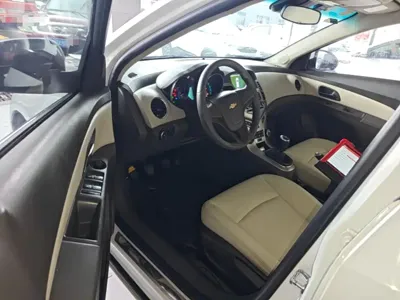 Chevrolet Cruze 2015, 103400 км, за 1892.77 USD - фото 16