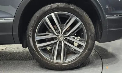 Volkswagen Tiguan 2020, 27551 км, за 21662.78 USD - фото 21