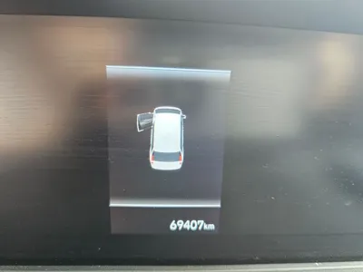 Hyundai Staria 2023, 69500 км, за 14846.64 USD - фото 8