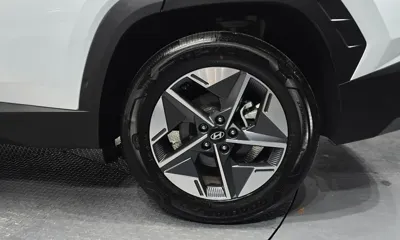 Hyundai Tucson 2024, 59888 км, за 15595.13 USD - фото 21