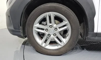Hyundai Kona 2022, 130841 км, за 9846.29 USD