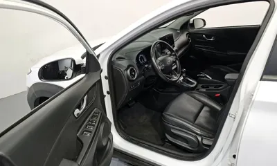 Hyundai Kona 2022, 130841 км, за 9846.29 USD - фото 10