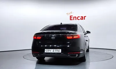 Kia K7 2016, 231718 км, за 4420.46 USD