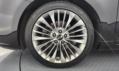 Kia K7 2016, 231718 км, за 4420.46 USD