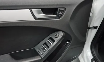 Audi A4 2016, 113568 км, за 5842.2 USD - фото 16