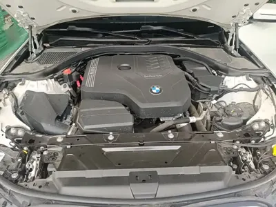 BMW 3 Series 2024, 30800 км, за 25941.23 USD - фото 20