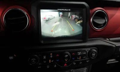 Jeep Wrangler 2020, 65841 км, за 24777 USD - фото 15