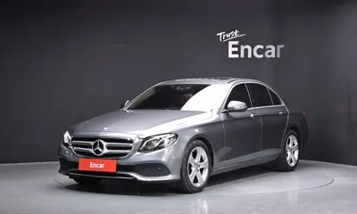 Mercedes-Benz E-Class · 2017 год