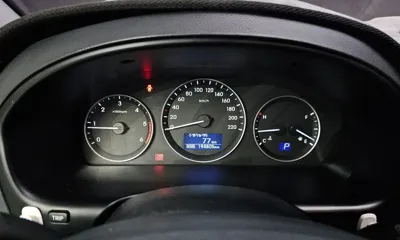 Hyundai Starex 2019, 194805 км, за 6186.1 USD - фото 8