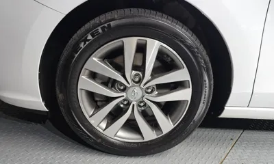 Hyundai i30 2018, 111993 км, за 5795.4 USD
