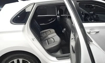 Hyundai i30 2018, 111993 км, за 5795.4 USD - фото 11