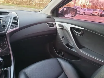Hyundai Avante 2014, 139603 км, за 3216.49 USD - фото 11