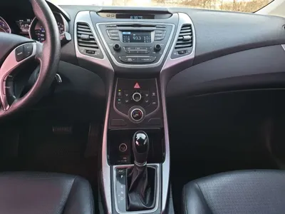 Hyundai Avante 2014, 139603 км, за 3216.49 USD - фото 17