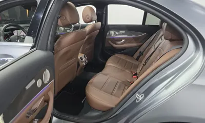 Mercedes-Benz E-Class 2021, 41397 км, за 40322.61 USD - фото 11
