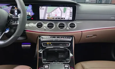 Mercedes-Benz E-Class 2021, 41397 км, за 40322.61 USD - фото 12