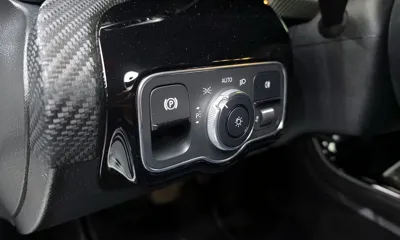 Mercedes-Benz A-Class 2019, 68466 км, за 12223.32 USD - фото 12