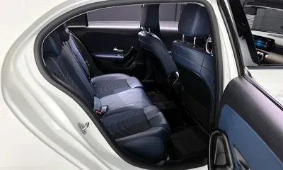 Mercedes-Benz A-Class 2019, 68466 км, за 12223.32 USD - фото 19