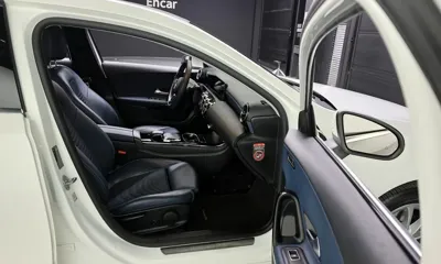 Mercedes-Benz A-Class 2019, 68466 км, за 12223.32 USD - фото 20