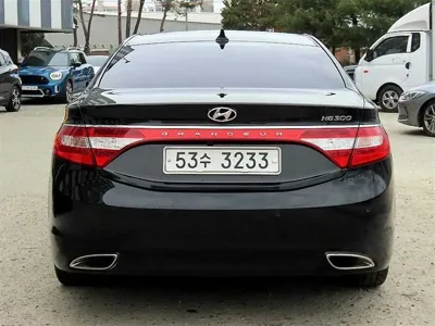 Hyundai Grandeur 2014, 220022 км, за 3311.26 USD