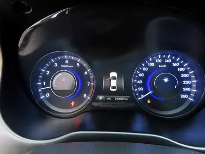 Hyundai Grandeur 2014, 220022 км, за 3311.26 USD - фото 9