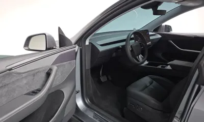 Tesla Model Y 2025, 13803 км, за 40316 USD - фото 10