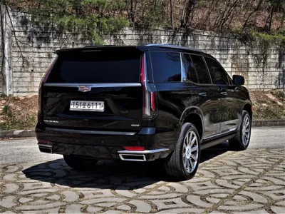 Cadillac Escalade 2021, 122600 км, за 42935.24 USD