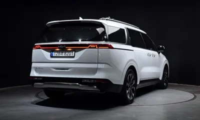 Kia Canival 2023, 31451 км, за 18721.96 USD